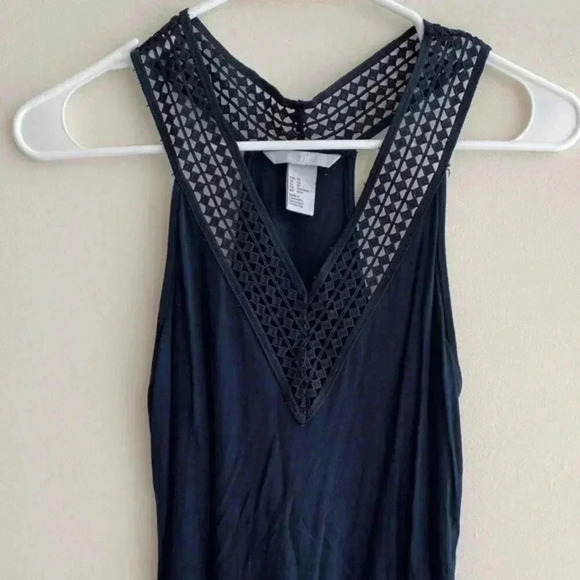 H&M V-Neck Racerback Tank with Triangular Cutouts, Women’s Size XS, Navy Blue - Picture 1 of 8